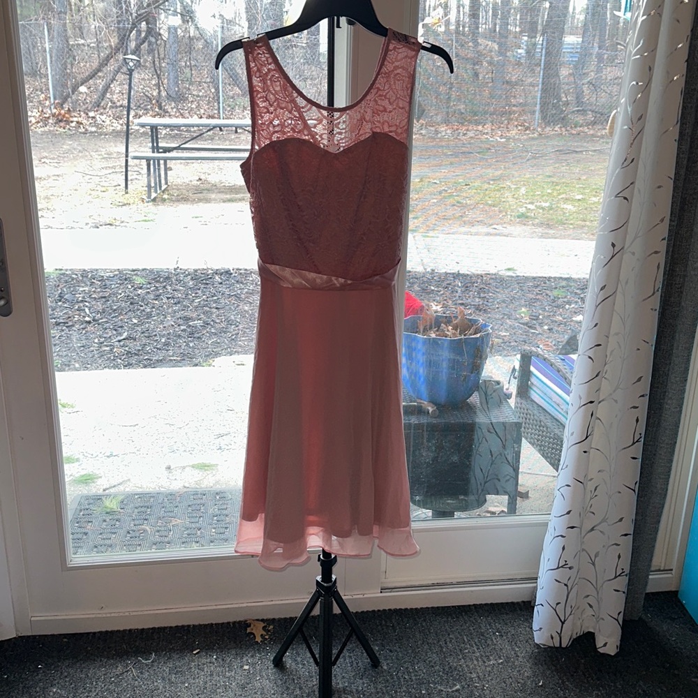Source Unknown Lace Overlay Sleeveless Chemise in Dusty Rose